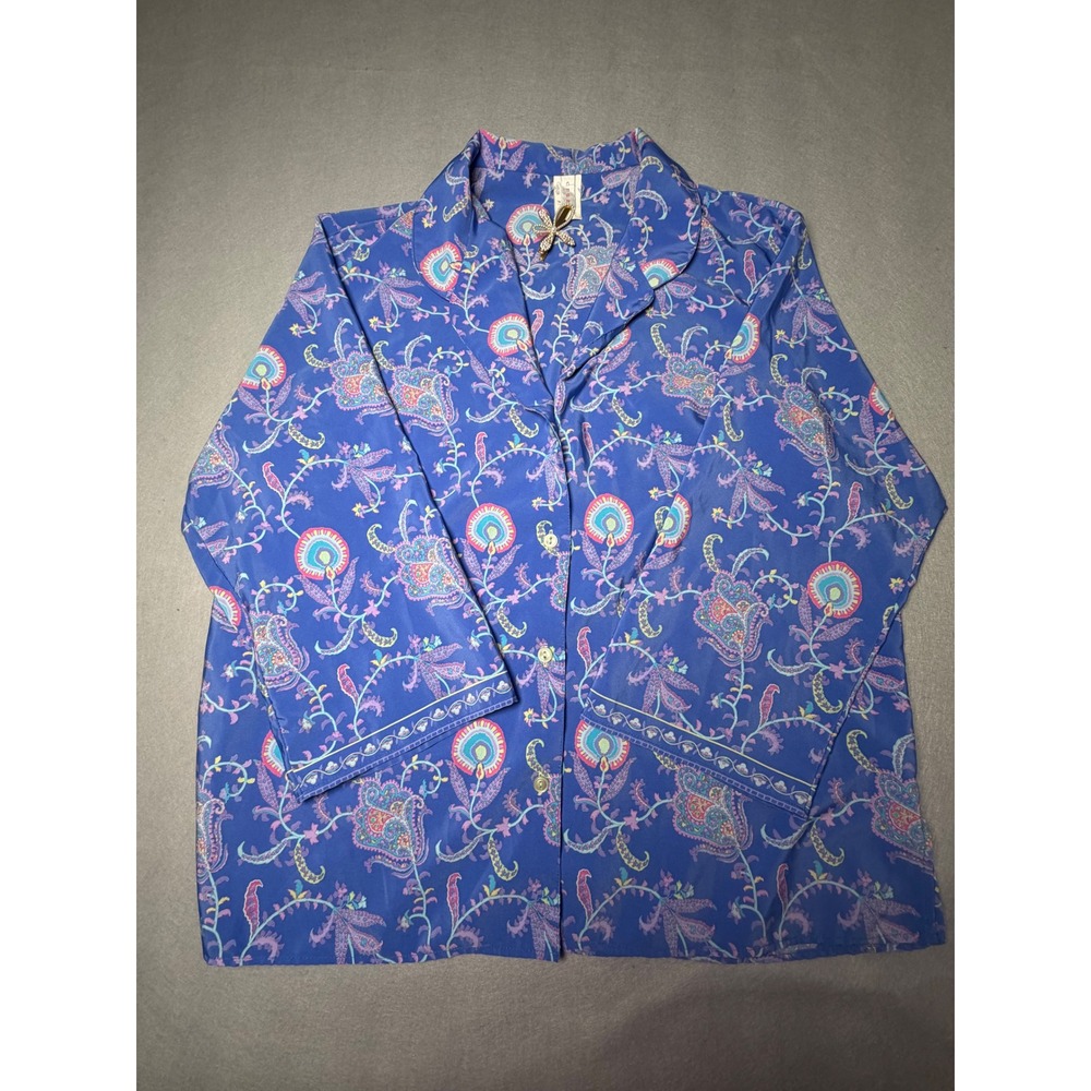 Cruz Blue Paisley Floral Button Down Style Top Long Sleeve Blouse
